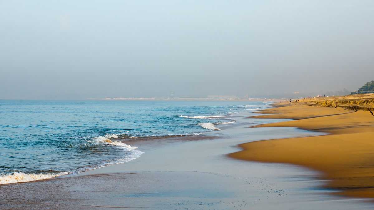kollam-beach-img